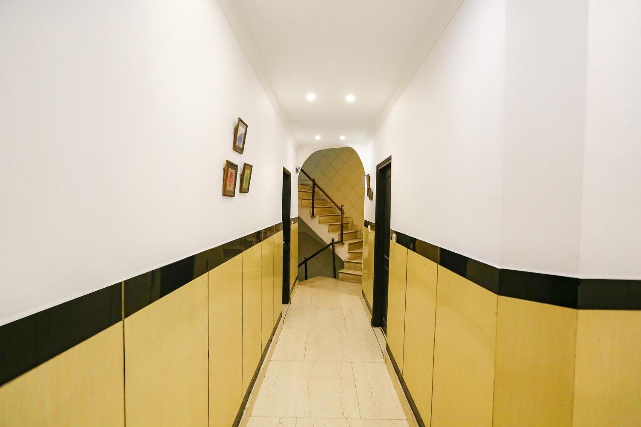 Fabexpress Lloyd House Hotel New Delhi Exterior foto