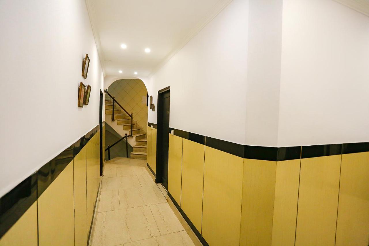 Fabexpress Lloyd House Hotel New Delhi Exterior foto