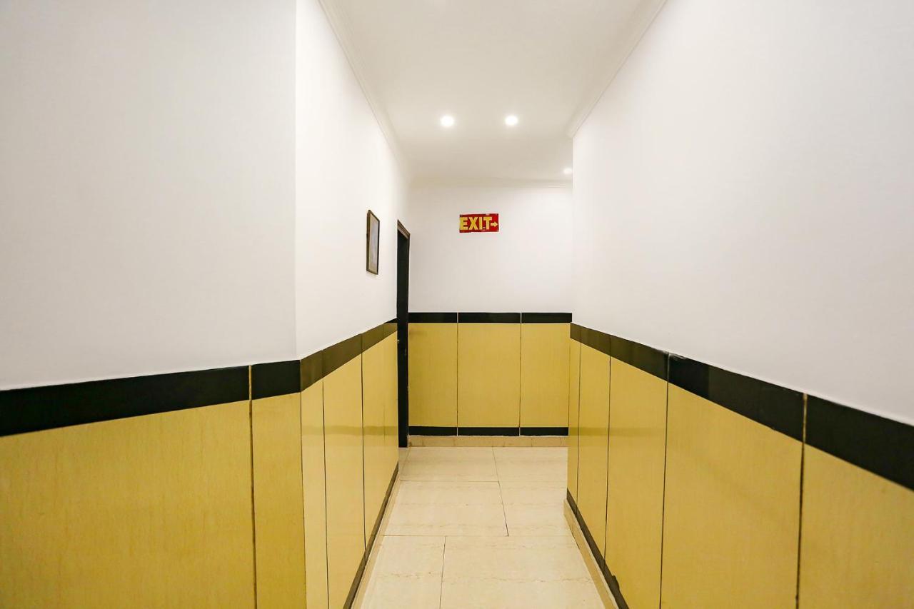 Fabexpress Lloyd House Hotel New Delhi Exterior foto